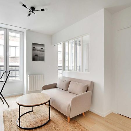 Newly Renovated Appartements Residence Republique Paris Exterior photo