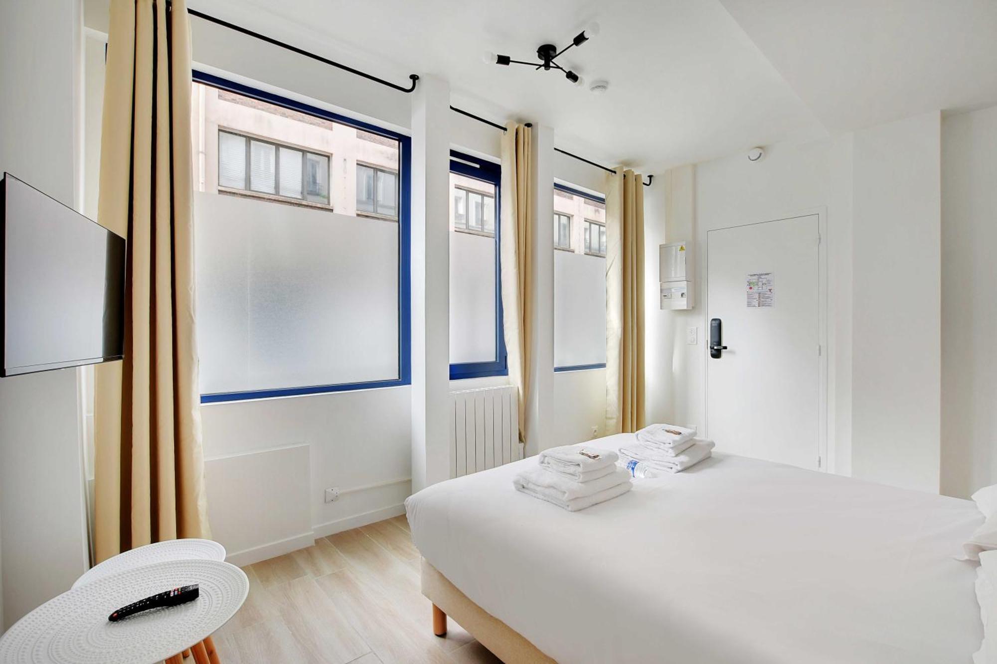 Newly Renovated Appartements Residence Republique Paris Exterior photo