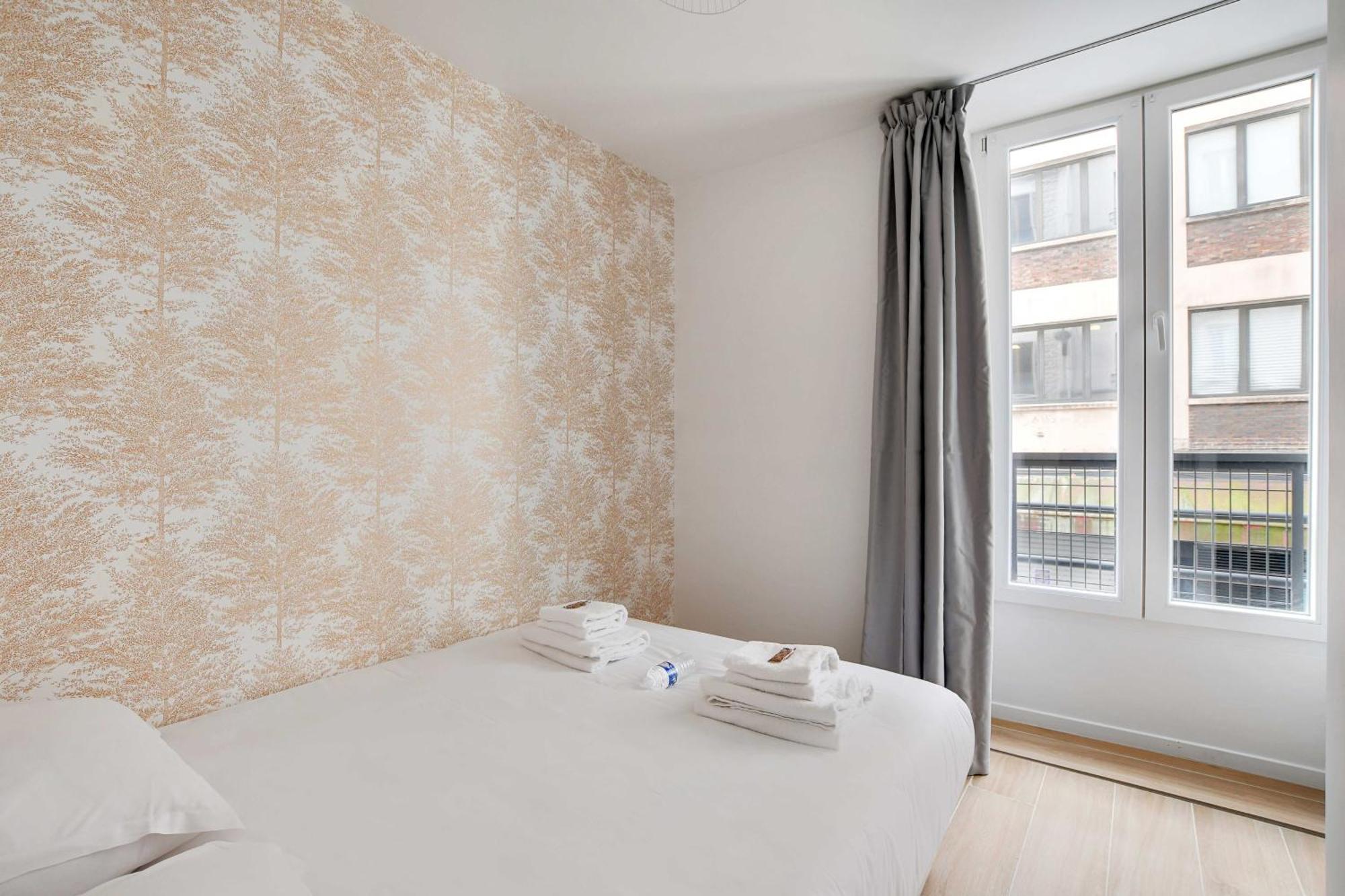 Newly Renovated Appartements Residence Republique Paris Exterior photo